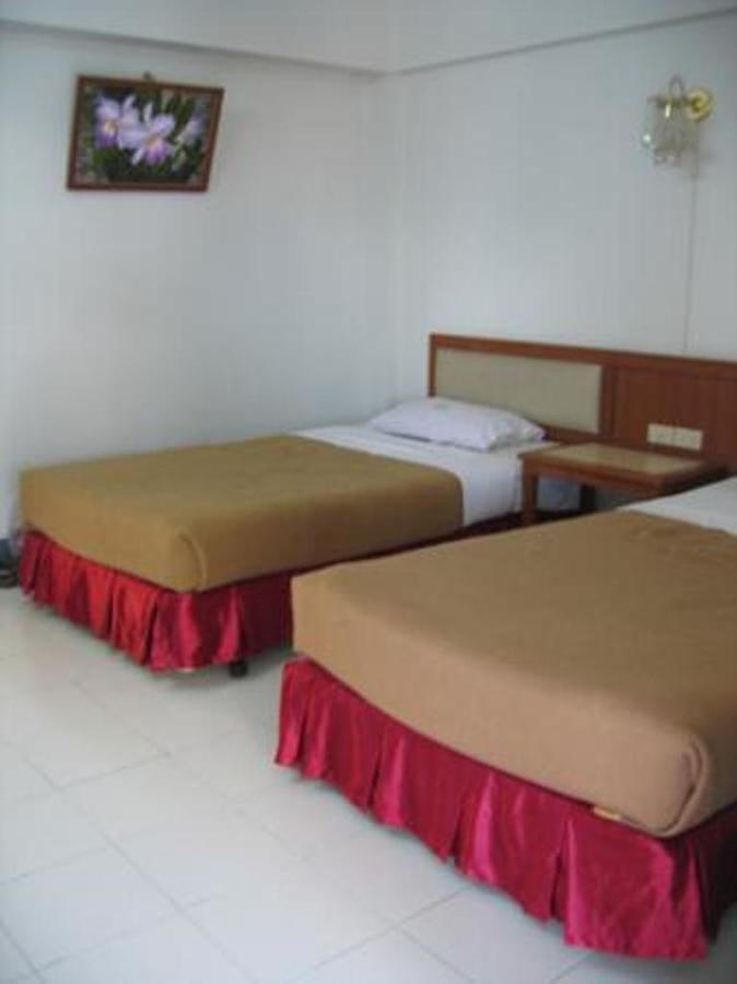 Top North Guest House Chiang Mai Exterior photo